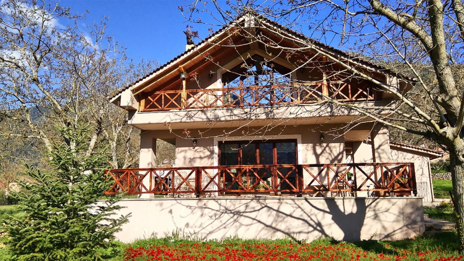 Chalet Coquelicot Kalávrita Kültér fotó